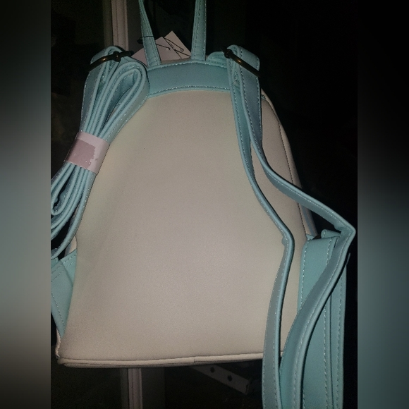 DISNEY/LOUNGFLY DUMBO MINI BACK PACK. NWT - Picture 2 of 8